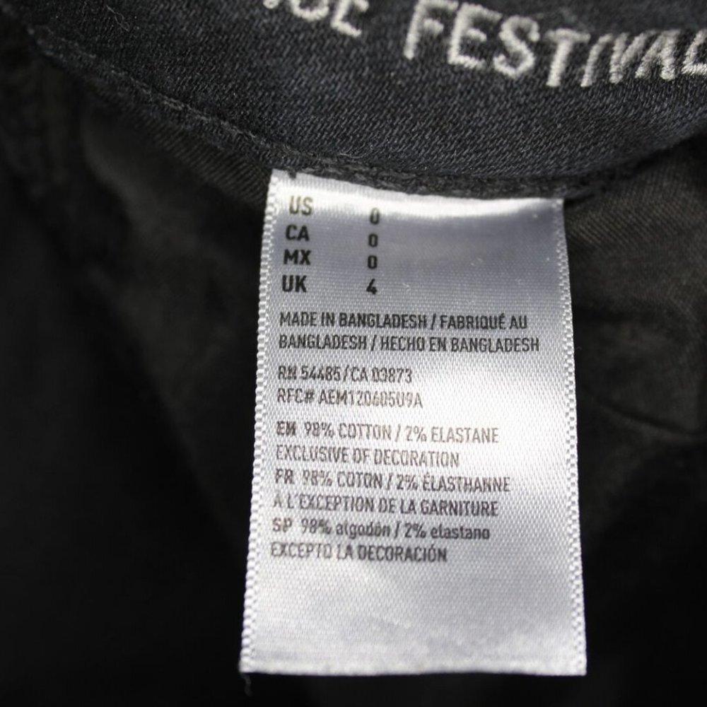 ✨2/$20 American Eagle Vintage Hi Rise Festival Jean Shorts Black Distressed Sz 0 - Picture 11 of 12